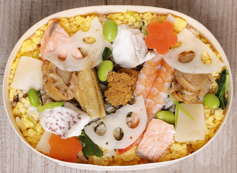 七種の海鮮ちらし寿司