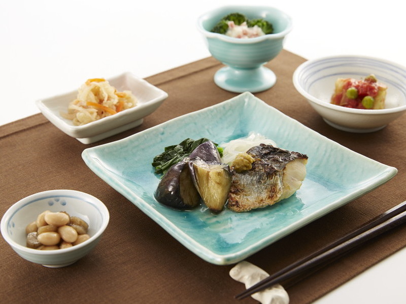 茄子と鰆(サワラ)の柚子胡椒添え