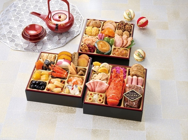 特選おせち　「ホテルニューオータニ」　和洋中三段重（早割期間～11/20）（12/27（土）～ 12/29（月）お届け）