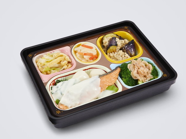 【24】鮭と野菜の豆乳クリーム煮　560円（税込）